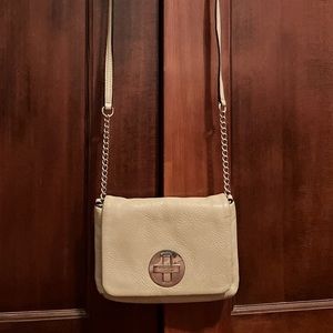 Kate Spade Leather Gold Chain TurnLock Mini Crossbody Shoulder Bag.